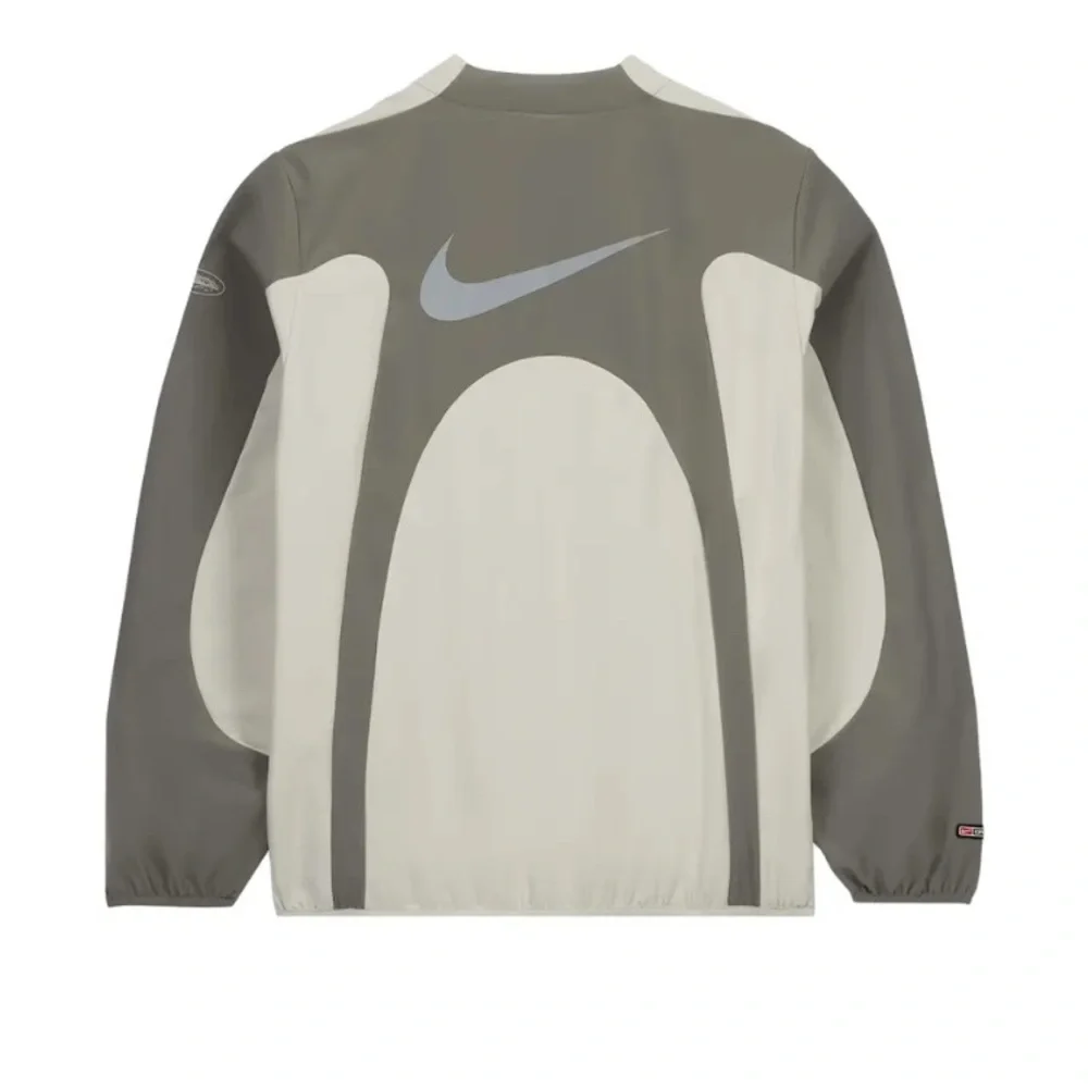 Nike x Corteiz Mid Layer Pullover
Flat pewter gray - Picture 7 of 8